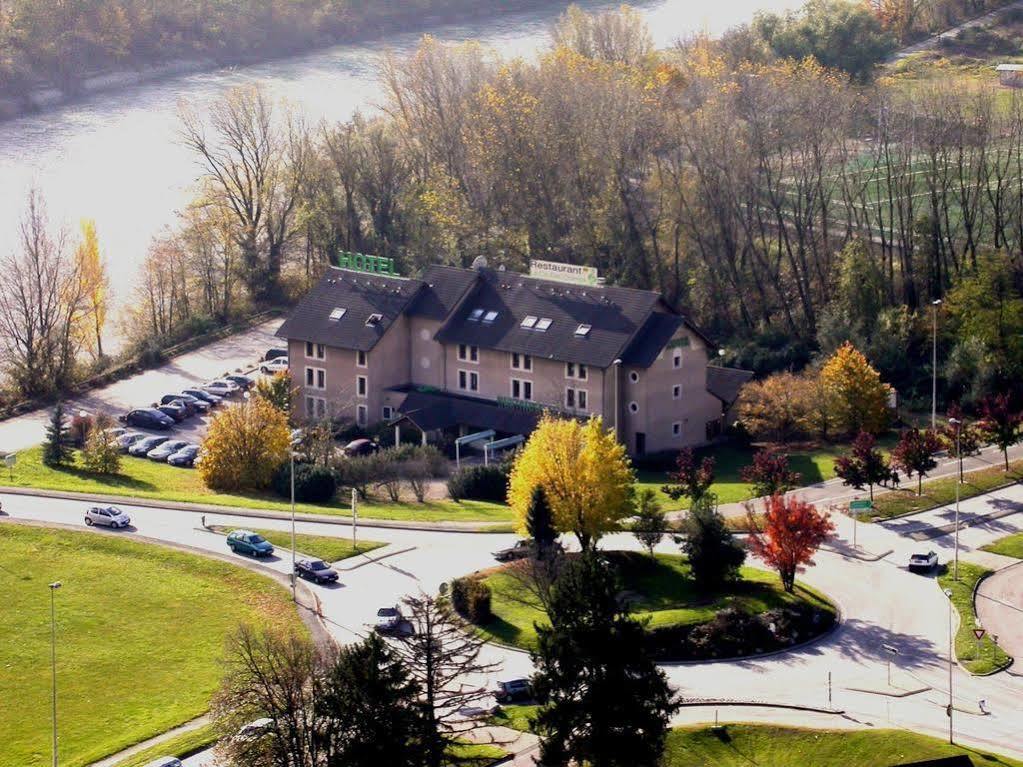 La Cle Des Champs Hotel Montmélian Exterior foto